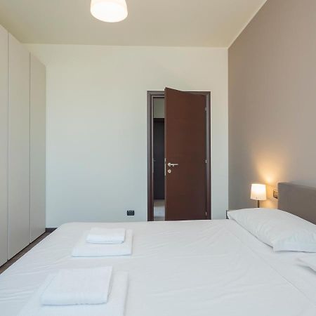 Ferienwohnung Youhosty - Murat 85 Mailand Exterior foto