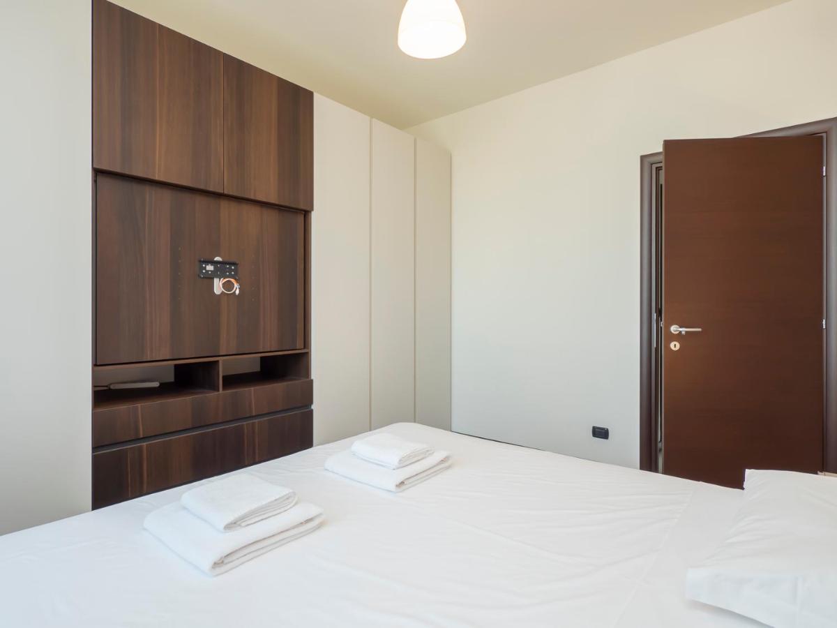 Ferienwohnung Youhosty - Murat 85 Mailand Exterior foto