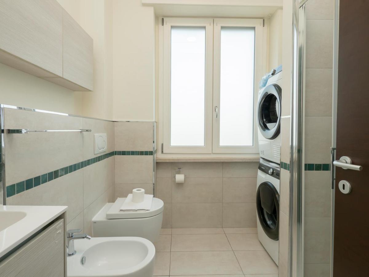 Ferienwohnung Youhosty - Murat 85 Mailand Exterior foto